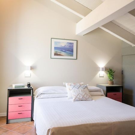 Hotel Bristol Cattolica Exterior photo